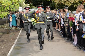 В обновленном сквере Партизанской славы чествовали участников партизанского движения