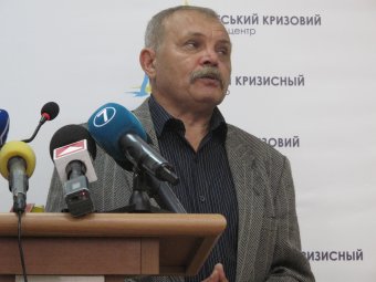Два одесских художника выставили свои работы на благотворительный акуцион