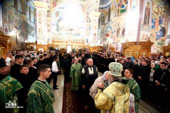 Митрополит Киевский и всея Украины Онуфрий совершил всенощное бдение в Свято-Успенском патриаршем Одесском мужском монастыре (фото)