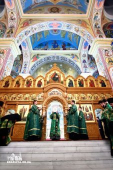 Митрополит Киевский и всея Украины Онуфрий совершил всенощное бдение в Свято-Успенском патриаршем Одесском мужском монастыре (фото)