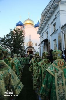 Митрополит Киевский и всея Украины Онуфрий совершил всенощное бдение в Свято-Успенском патриаршем Одесском мужском монастыре (фото)