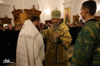 Митрополит Киевский и всея Украины Онуфрий совершил всенощное бдение в Свято-Успенском патриаршем Одесском мужском монастыре (фото)