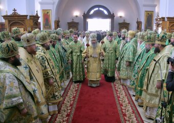 Городской голова Геннадий Труханов присутствовал на богослужении в Свято-Успенском монастыре (фото)