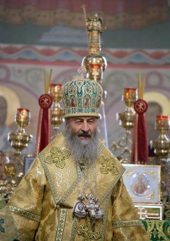 Городской голова Геннадий Труханов присутствовал на богослужении в Свято-Успенском монастыре (фото)