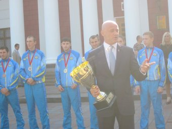 Мэр Одессы встретил национальную сборную Украины по тайскому боксу