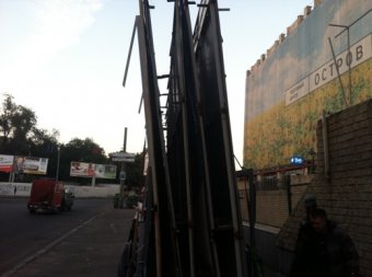 Одесские власти освобождают город от незаконных рекламных конструкций (фото)