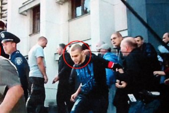 Милиция просит помочь установить личности виновников избиения Шуфрича (фото, видео)