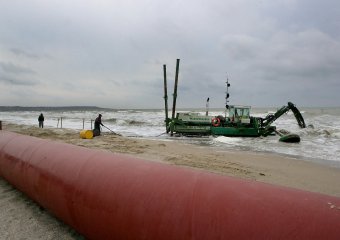 В Одессе стартовали работы по соединению Куяльника с  морем (фото)