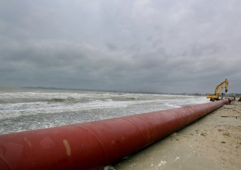 В Одессе стартовали работы по соединению Куяльника с  морем (фото)