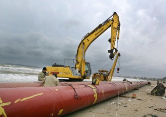 В Одессе стартовали работы по соединению Куяльника с  морем (фото)
