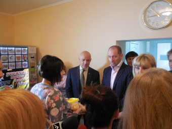 Геннадий Труханов: «Продовольственные автоматы позволят организовать трёхразовое питание в роддомах»