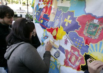 В Одессе вышивали  карту Украины