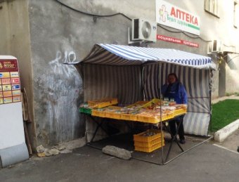 В Одессе продолжается борьба со стихийной торговлей (фотоотчет)