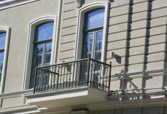 Дом в Воронцовском переулке после реставрации вырос на один этаж