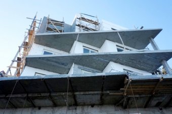 Депутаты горсовета определила шаги по остановке опасного строительства на побережье Одессы (фото)