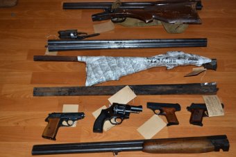 В милиции напоминают о месячнике добровольной сдачи оружия