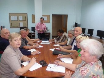 В Малиновском районе Одессы продолжается обучение пенсионеров в «Университете третьего поколения»