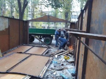 Власти Одессы отчитываются о демонтаже незаконно установленных гаражей (фото)