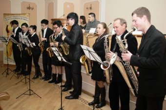 В Одессе проходит международный фестиваль, посвященный 220-летию изобретателя саксофона (фото)