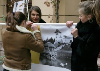 В нынешние выходные одесситы пили вино и ели сыр (фото)