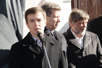 В Одессе открыли памятную доску в честь Заслуженного тренера Украины Виктора Прокопенко (фото)