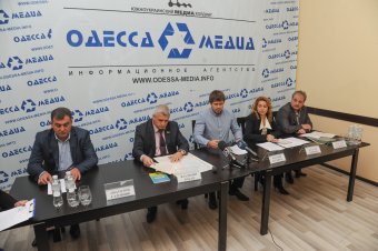 Кандидаты в нардепы от 140 избирательного округа заявляют о массовых фальсификациях и просят Президента вмешаться