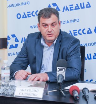 Кандидаты в нардепы от 140 избирательного округа заявляют о массовых фальсификациях и просят Президента вмешаться