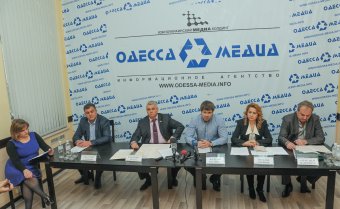 Кандидаты в нардепы от 140 избирательного округа заявляют о массовых фальсификациях и просят Президента вмешаться