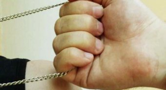 Тюрьма за грабителем плачет