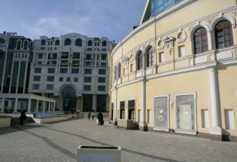 Греческая площадь окончательно станет пешеходной (фото)