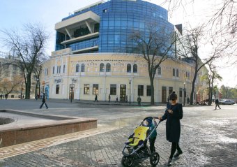 Греческая площадь окончательно станет пешеходной (фото)