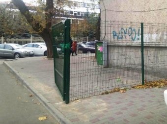 Власти Одессы отчитываются о демонтаже незаконно установленных объектов торговли (фото)