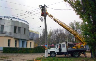 Освещать дорогу одесситам будут 1520 новых уличных фонарей (фото)