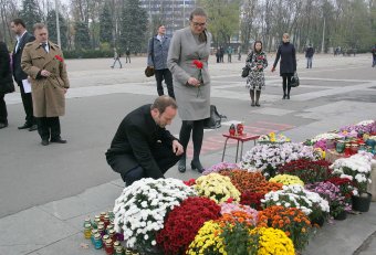 Министр иностранных дел Дании Мартин Лидегорд возложил цветы на Куликовом поле