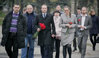 Министр иностранных дел Дании Мартин Лидегорд возложил цветы на Куликовом поле