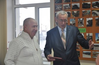 33 года на боевом посту: В Одесском порту проводили на пенсию ветерана-пожарного
