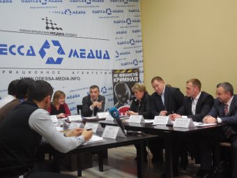 В Одессе обсудили проблему нелегальной торговли табачной продукцией