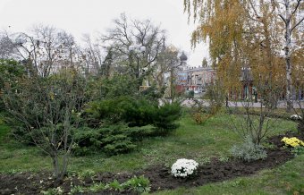Привокзальную площадь в Одессе привели в порядок (фото)