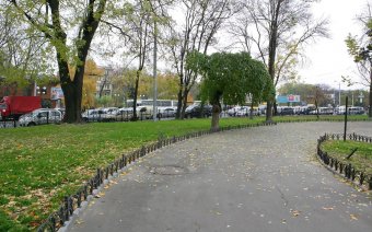 Привокзальную площадь в Одессе привели в порядок (фото)