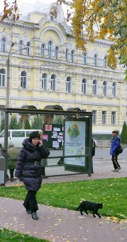 Привокзальную площадь в Одессе привели в порядок (фото)