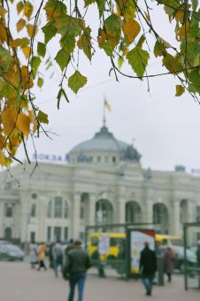 Привокзальную площадь в Одессе привели в порядок (фото)