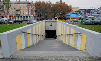 Привокзальную площадь в Одессе привели в порядок (фото)
