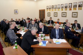 Совет ректоров опасается закрытия региональных вузов