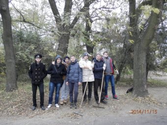 В парках Приморского района Одессы прошел субботник (фото)