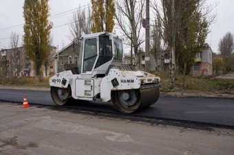 На улице Известковой начался ремонт дорожного полотна (фото)