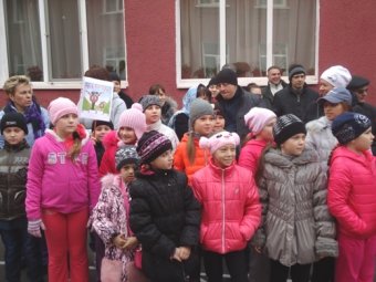 На школьных стадионах организовано проведение еженедельных спортивно-массовых мероприятий (фото)