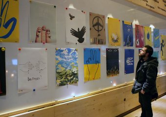 В Одессе открылась Международная выставка антивоенных плакатов (фото)