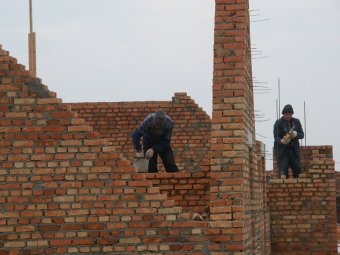 Тысячи военнослужащих нуждаются в жилье