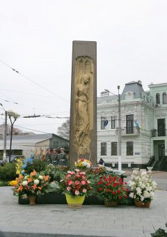 Одесситы почтили память жертв Голодомора (фото)