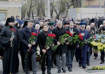 Одесситы почтили память жертв Голодомора (фото)